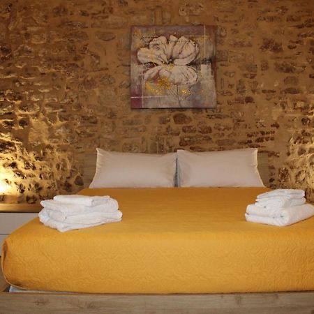 B&B Terragine Bari Zewnętrze zdjęcie