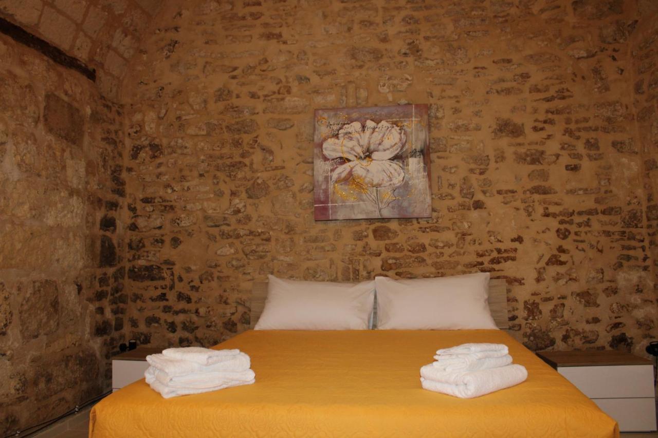 B&B Terragine Bari Zewnętrze zdjęcie