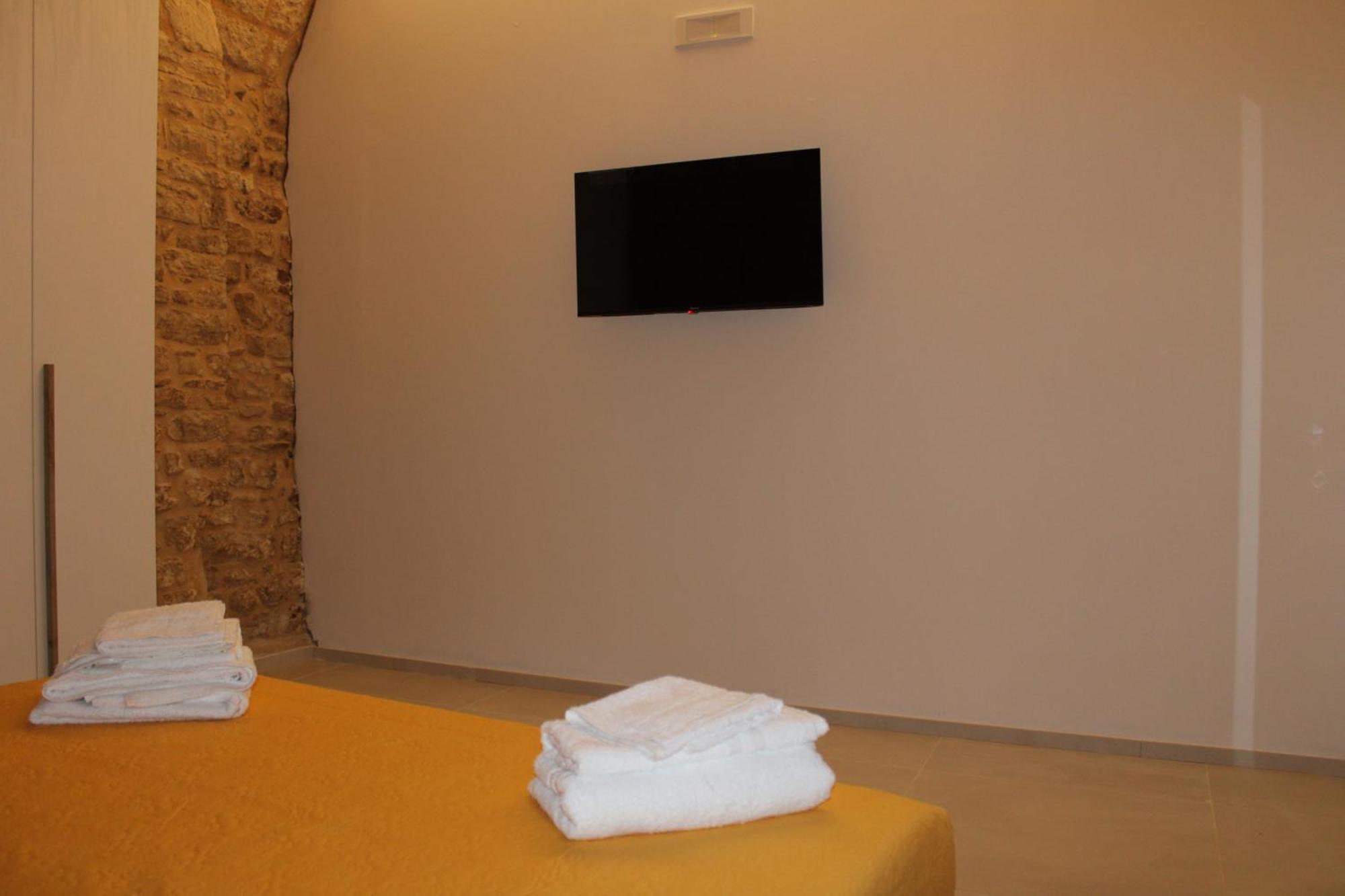 B&B Terragine Bari Zewnętrze zdjęcie
